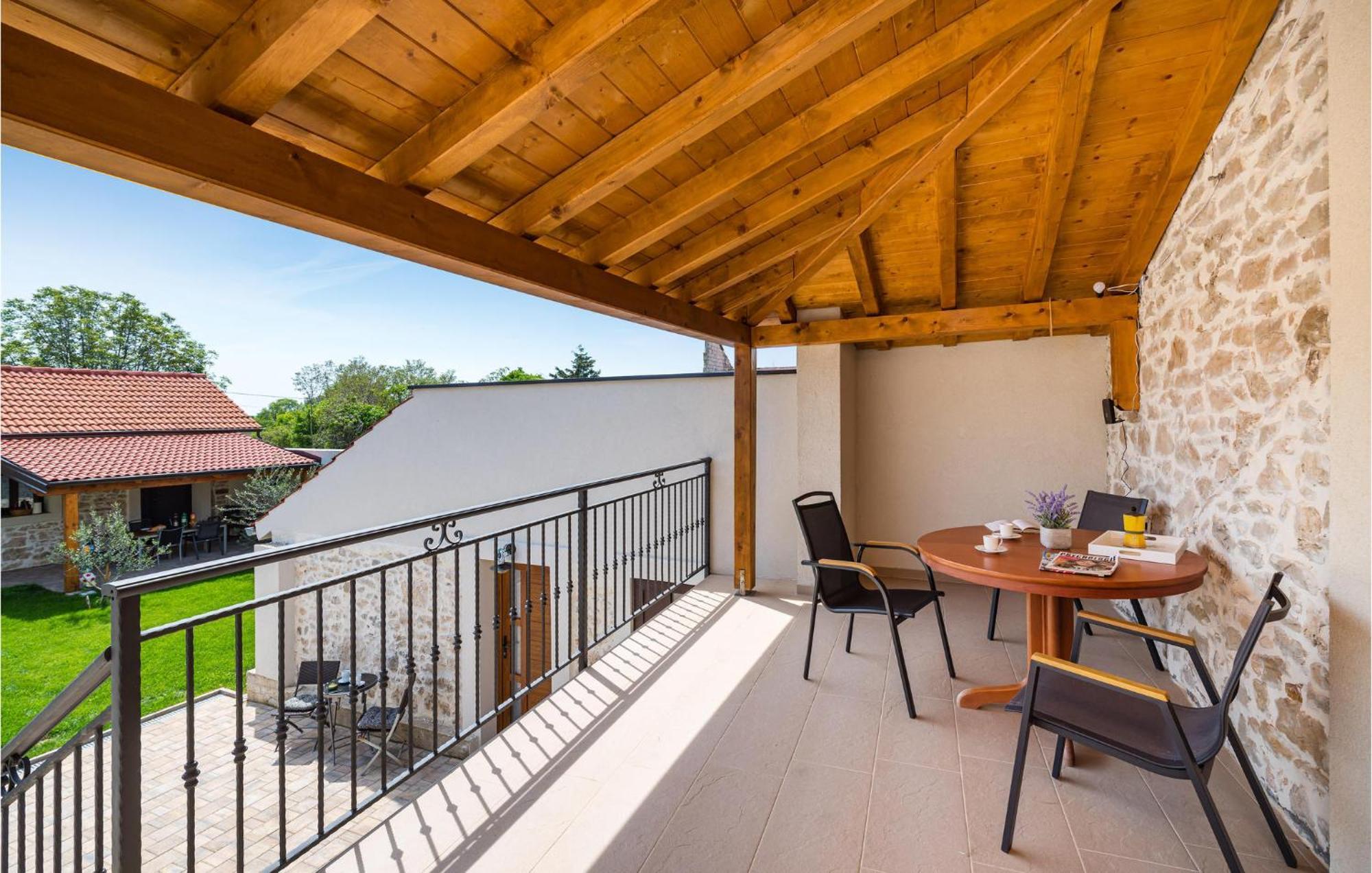 Pet Friendly Home In Murvica With Kitchen 外观 照片